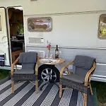 Erve Zonnehoeve Minicamping En Wijngaard Parque de Campismo