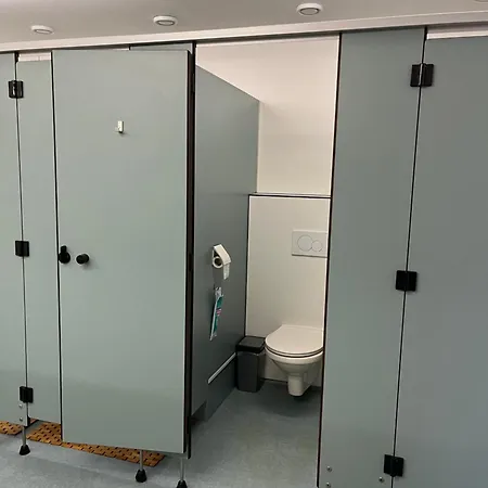 Erve Zonnehoeve Minicamping En Wijngaard Kamp alanı